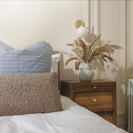 Ocean City Stylish Apartment Plymouth Esterno foto